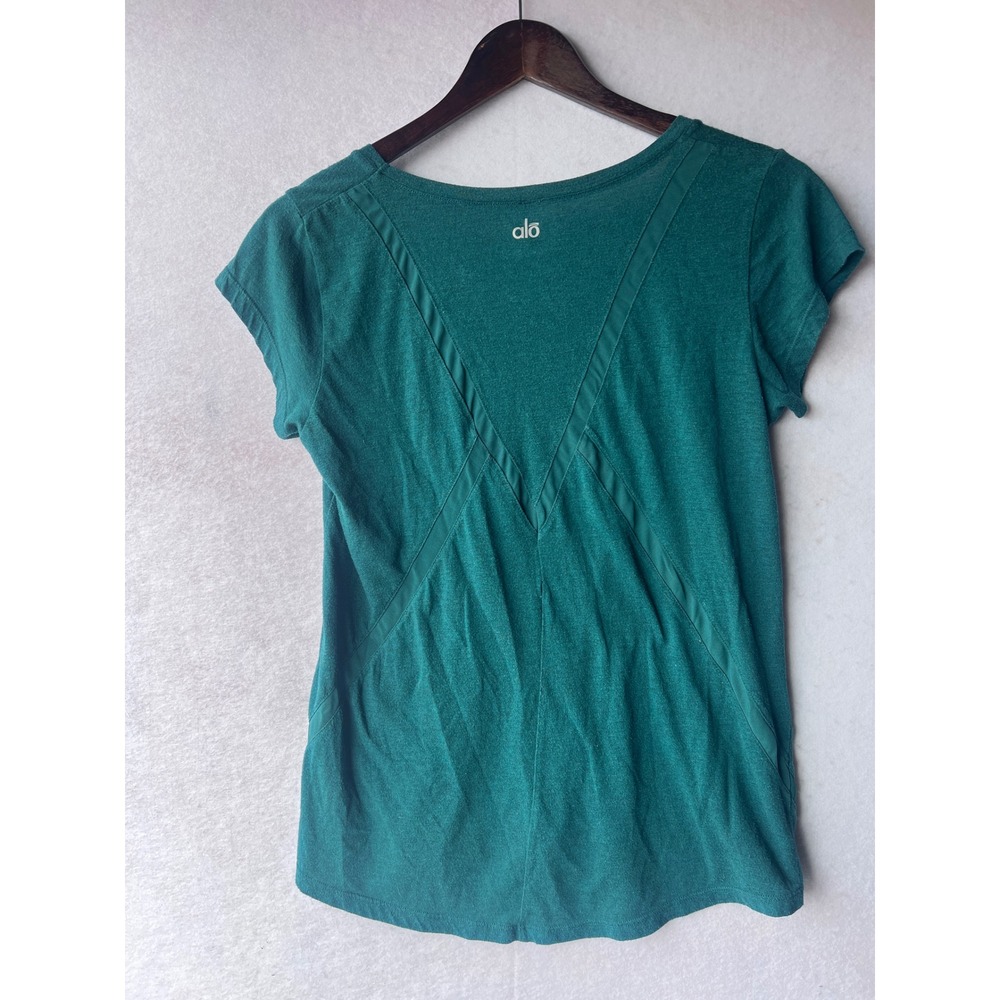 Alo Yoga Green Mesh V-Back Short Sleeve Athletic Top Heathered Forest Green